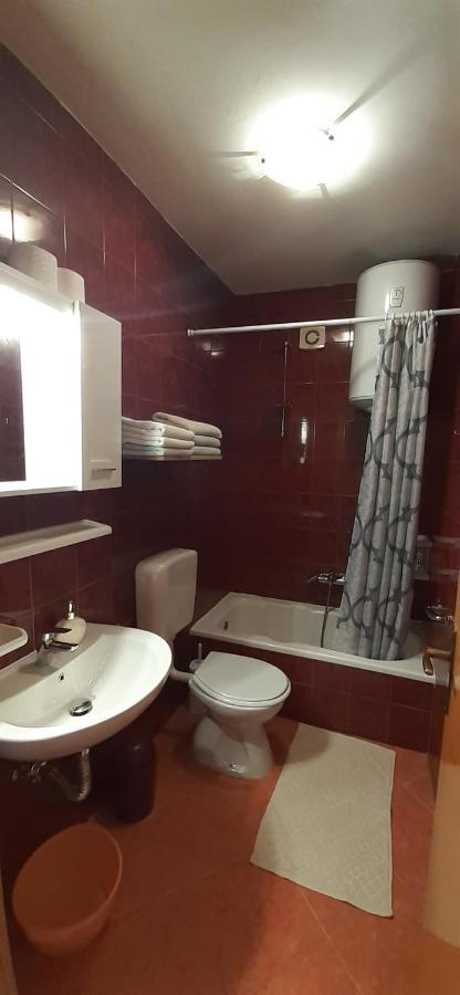 Apartments Alto Rovinj Bagian luar foto